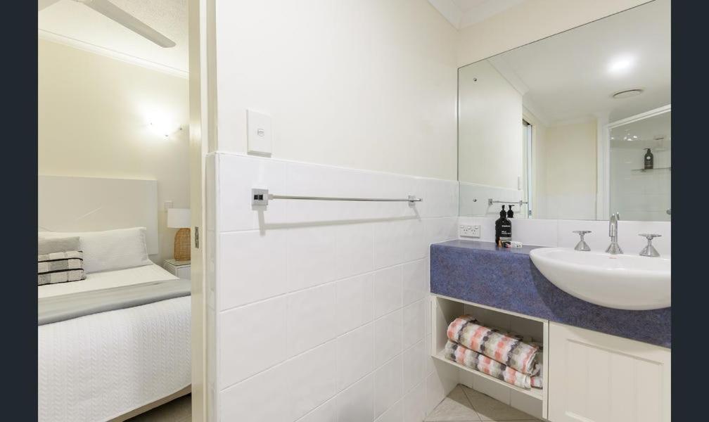 Charming 1 Bedroom Apt - Close To Town & Beach Port Douglas Esterno foto